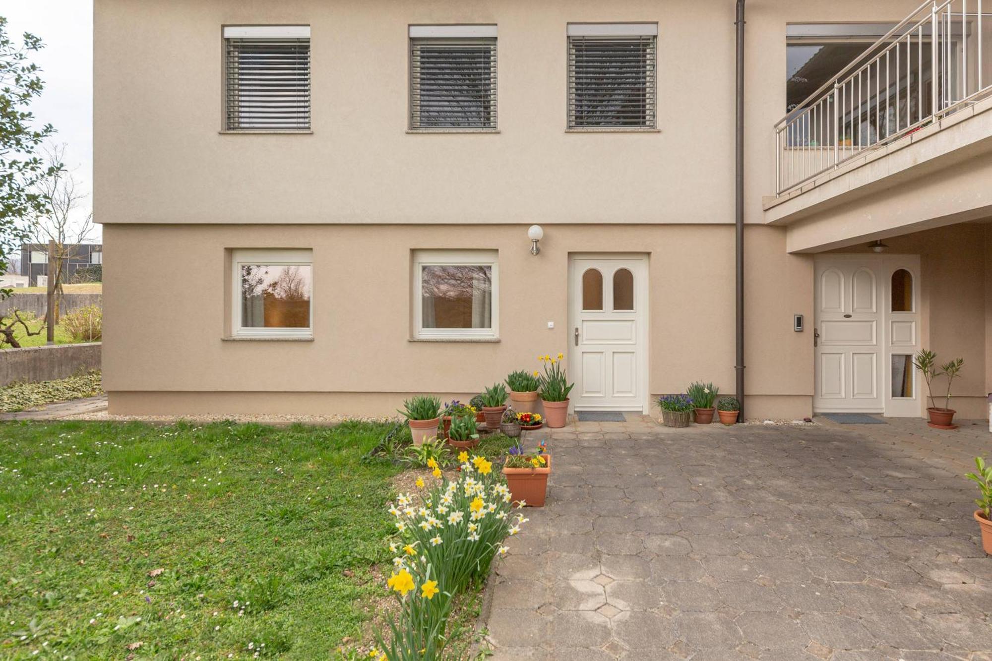 Apartamento Cozy Garden Flat Liubliana Exterior foto